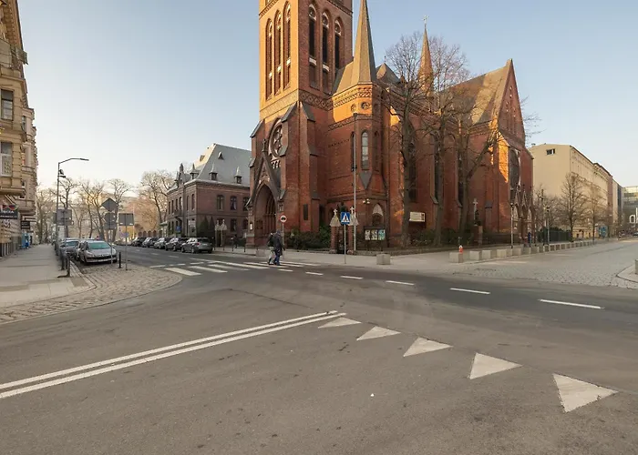 Modern Space By Bookinghost Lägenhet *