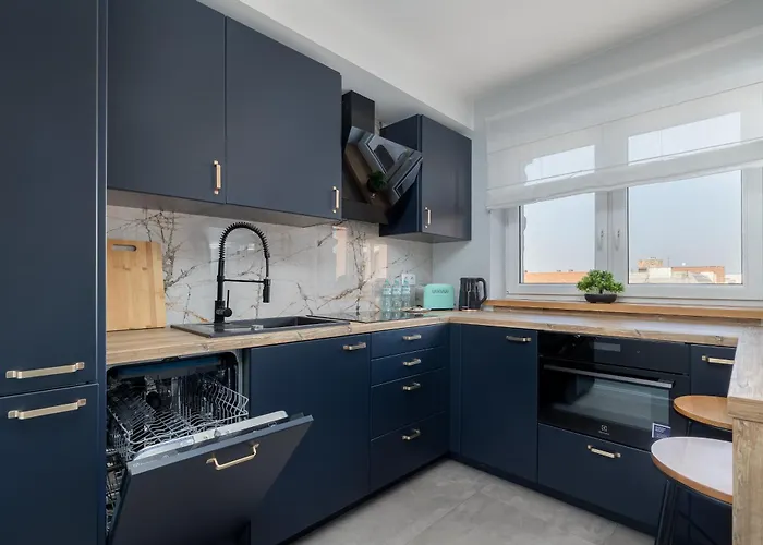 Modern Space By Bookinghost Apartament